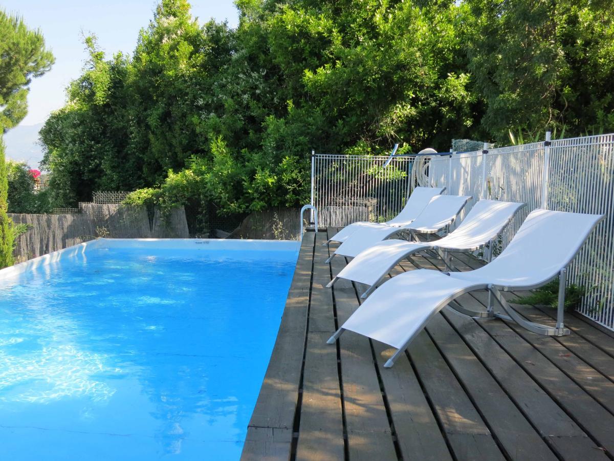 Hostellerie Aspremont Экстерьер фото